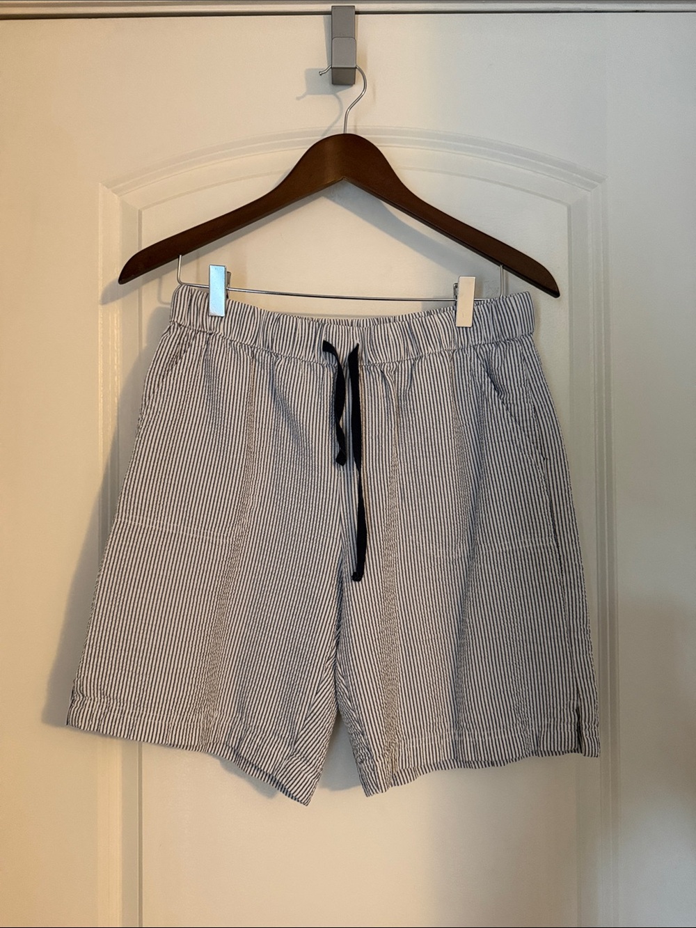 Casual Striped Pull-On Bermuda Shorts in Navy and White